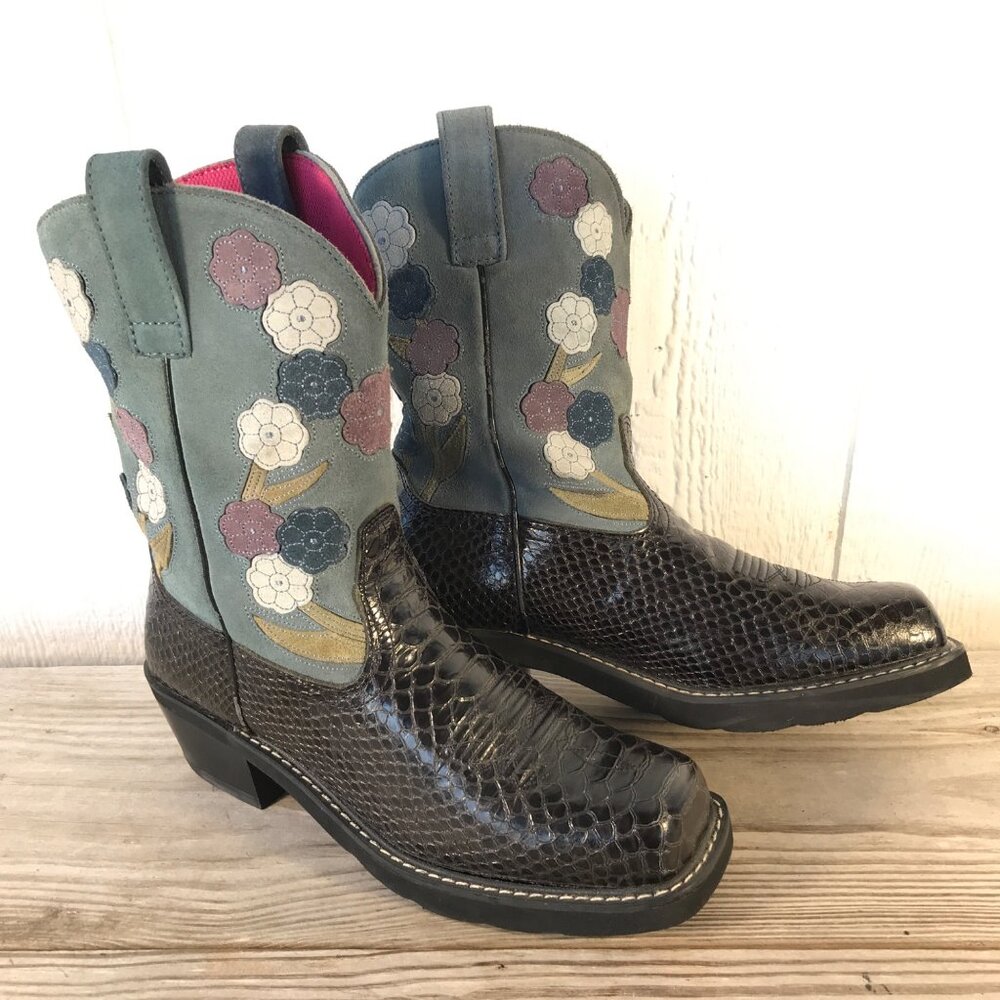 Ariat Doll Baby Womens Faux Black Python and Flowers Western Boots 11 B 16209